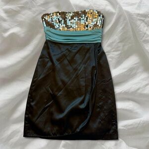 Elegant Strapless Sequin Dress Prom